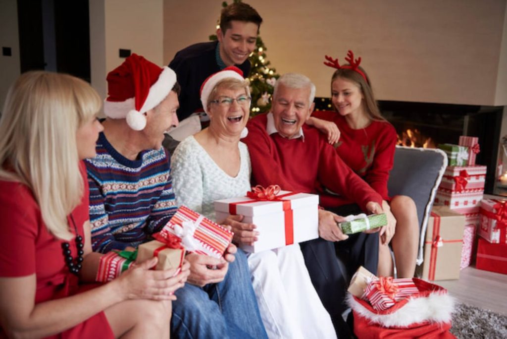 Helping Your Senior Loved One Through the Holidays